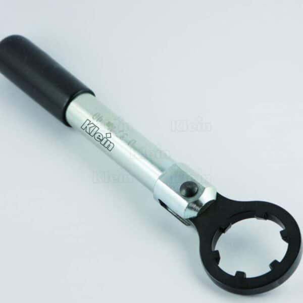 torque wrenches for “mini” nuts