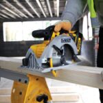 ΔΙΣΚΟΠΡΙΟΝΑ DEWALT DCS391N 18V 165mm SOLO