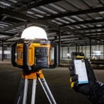 ΦΑΚΟΙ DEWALT DCL074 18V LED 360 ΜΟΙΡΩΝ SOLO